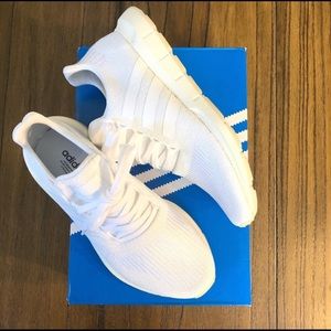 Adidas Swift Run woman’s running sneaker shoe